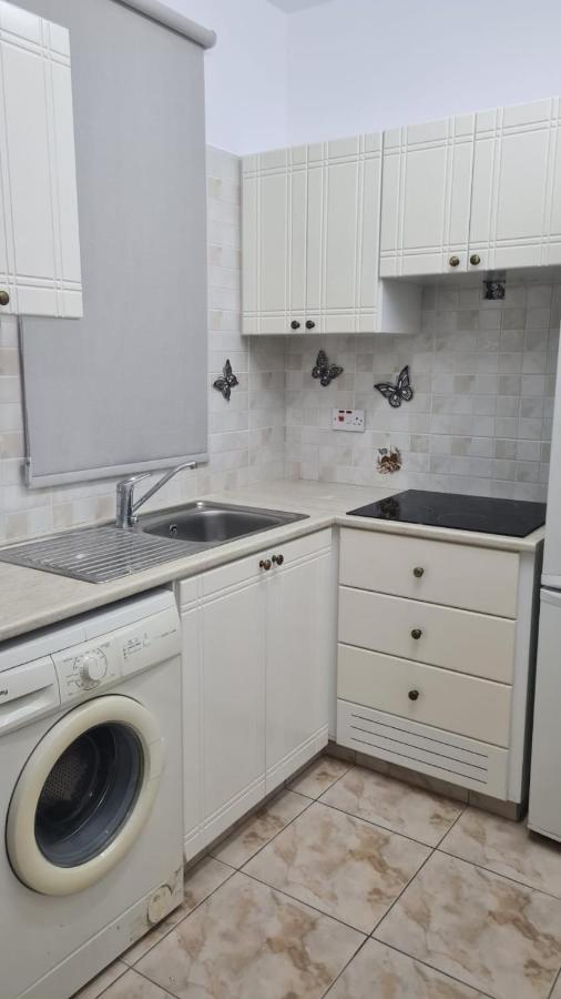 Laertis 2 Complex, Studio Apartment 106 - By Imh Travel & Tours Пафос Екстериор снимка